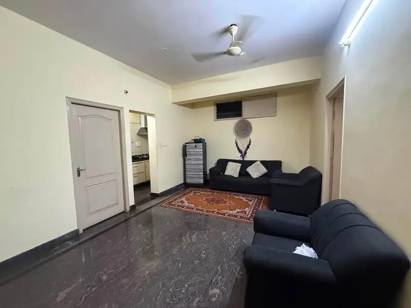 Private Room in 2 BHK in ST Bed Layout