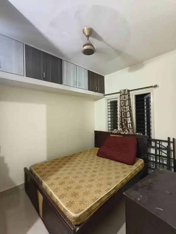 1 BHK Entire Flat in Sector 3