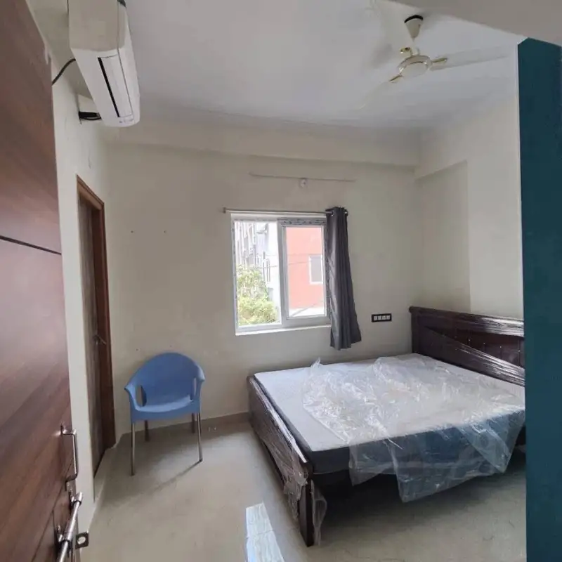 1 BHK Entire Flat in Kondapur