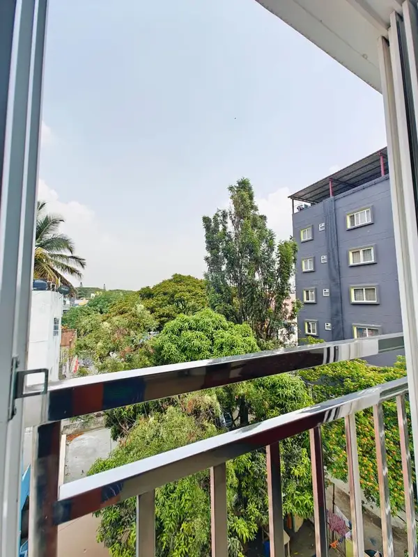 1 BHK Entire Flat in Jeevan Bima Nagar