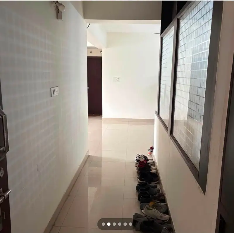 Private Room in 3 BHK in Gachibowli
