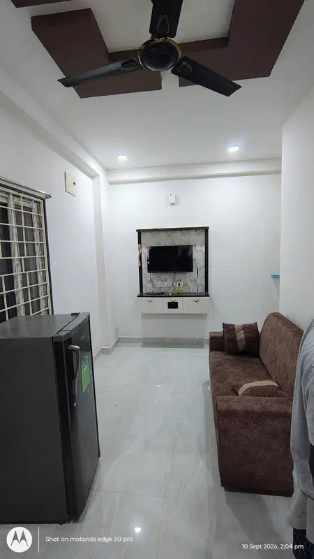 1 BHK Entire Flat in Kondapur