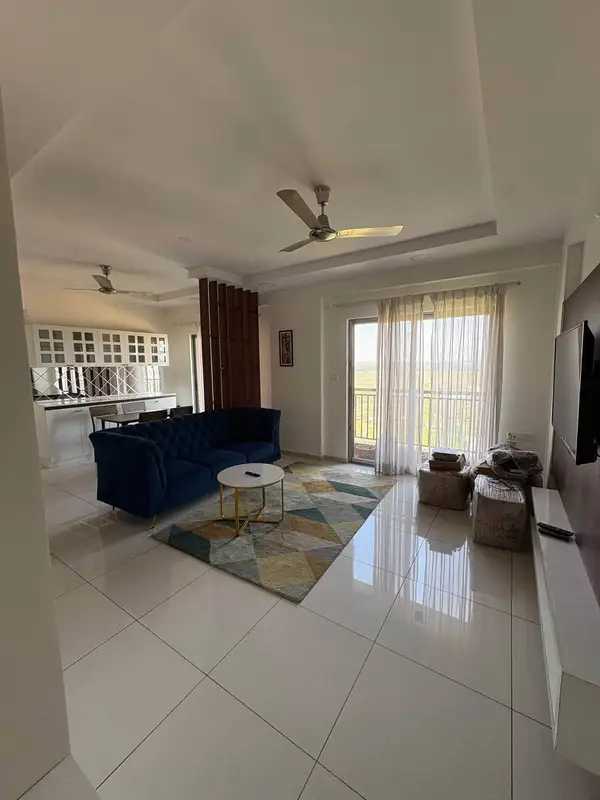 Private Room in 3 BHK in Bellandur