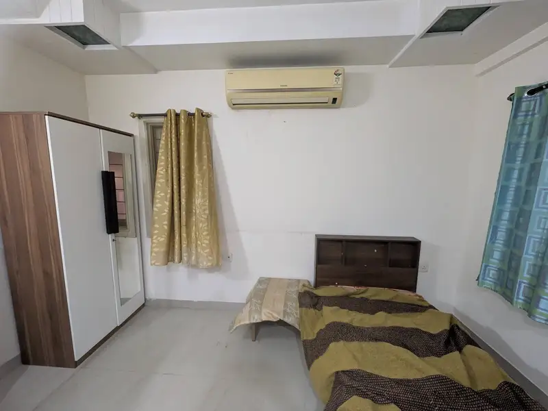 Private Room in 3 BHK in Sai Devmanor, Vittal Nagar Road