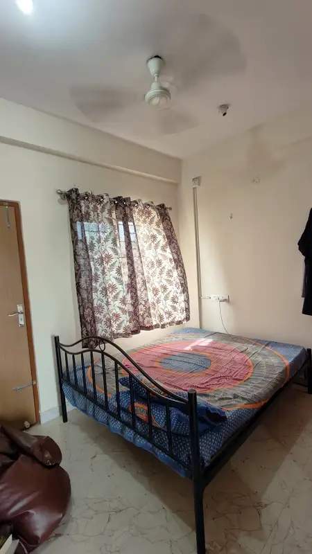 Private Room in 2 BHK in Lakkasandra