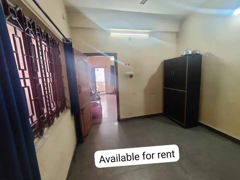Private Room in 2 BHK in Ejipura