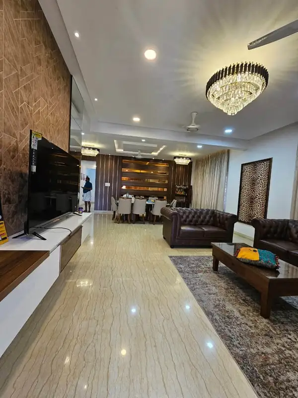 Private Room in 3 BHK in Langford Road