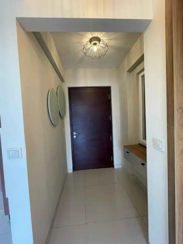 3 BHK Entire Flat in Hoody Garden
