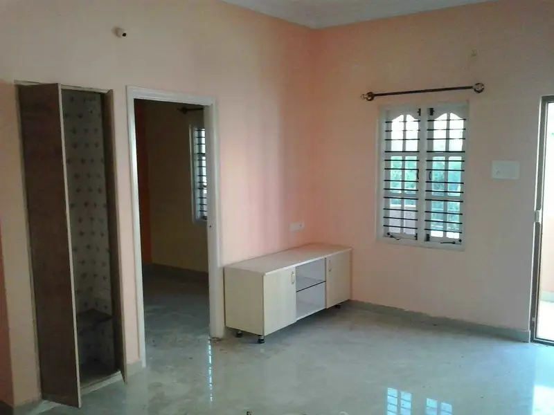 2 BHK Entire Flat in Bangalore North