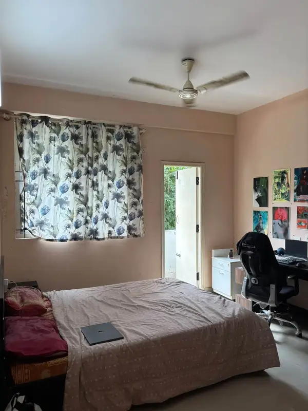 Private Room in 3 BHK in Kasavanahalli