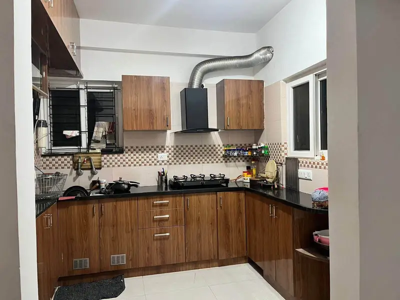 Private Room in 3 BHK in Bangalore North