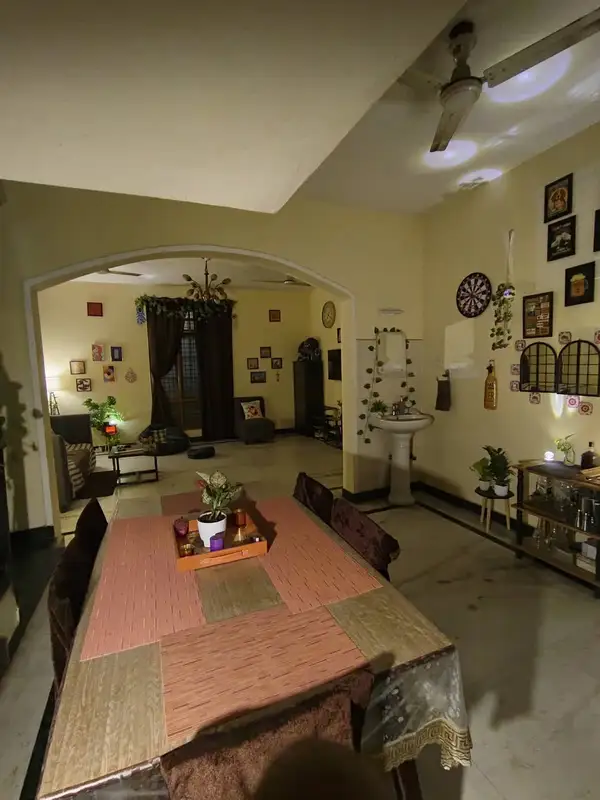 Private Room in 4 BHK in Koramangala 1st Block