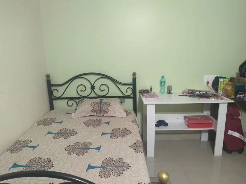 Private Room in 3 BHK in Kundalahalli