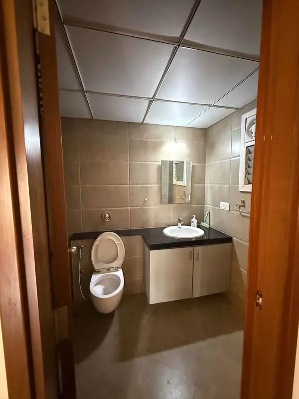Private Room in 3 BHK in GarvebhaviPalya