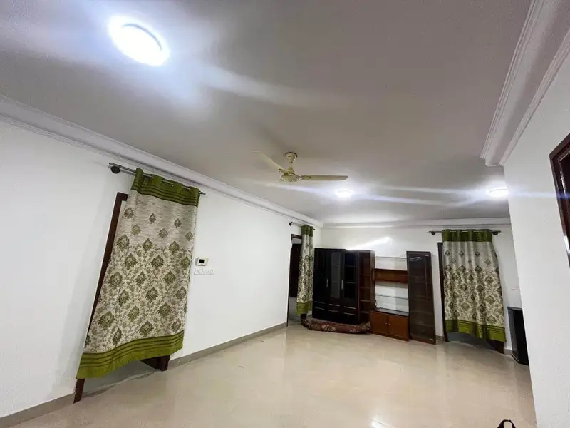 Private Room in 3 BHK in Kempapura