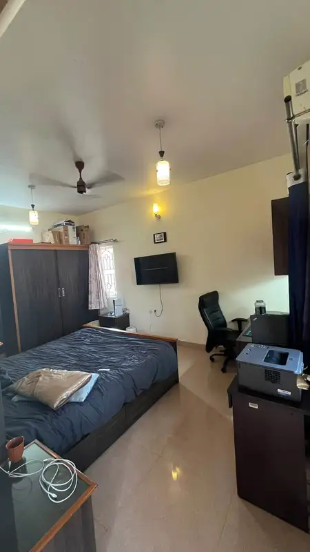 Private Room in Flat in Indiranagar
