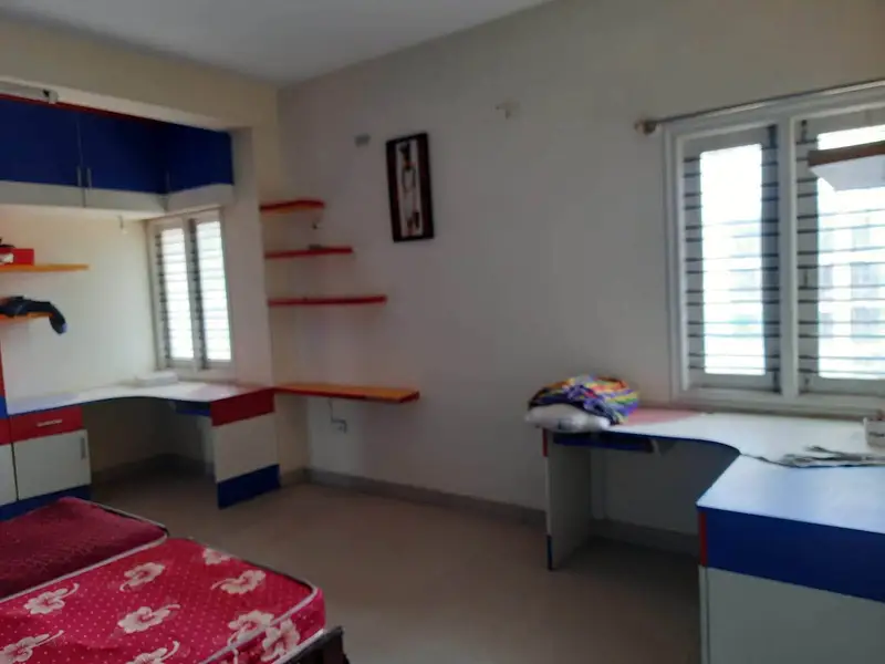 Private Room in 3 BHK in Belathur