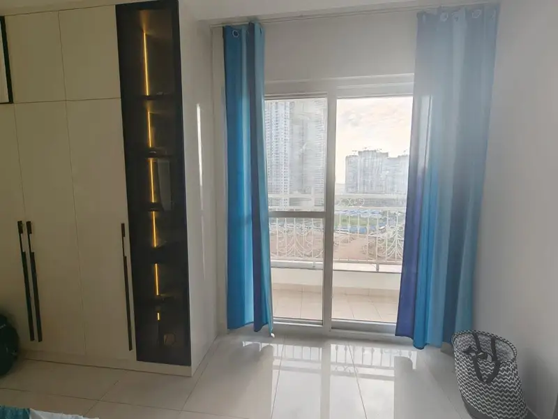 Private Room in 3 BHK in Kokapet