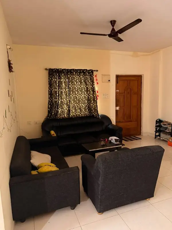 Private Room in 3 BHK in Kaverappa Layout