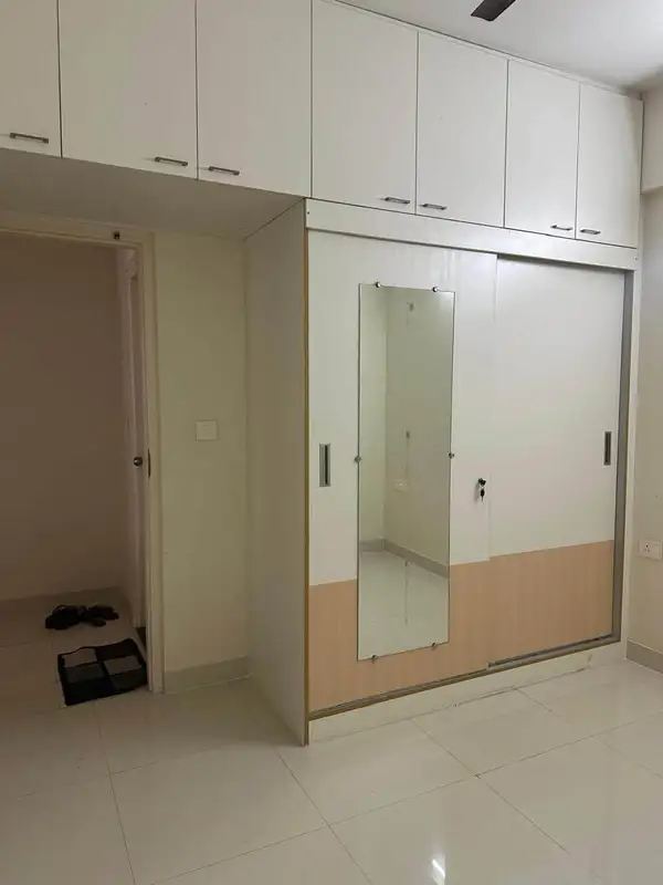 Private Room in 3 BHK in Belathur