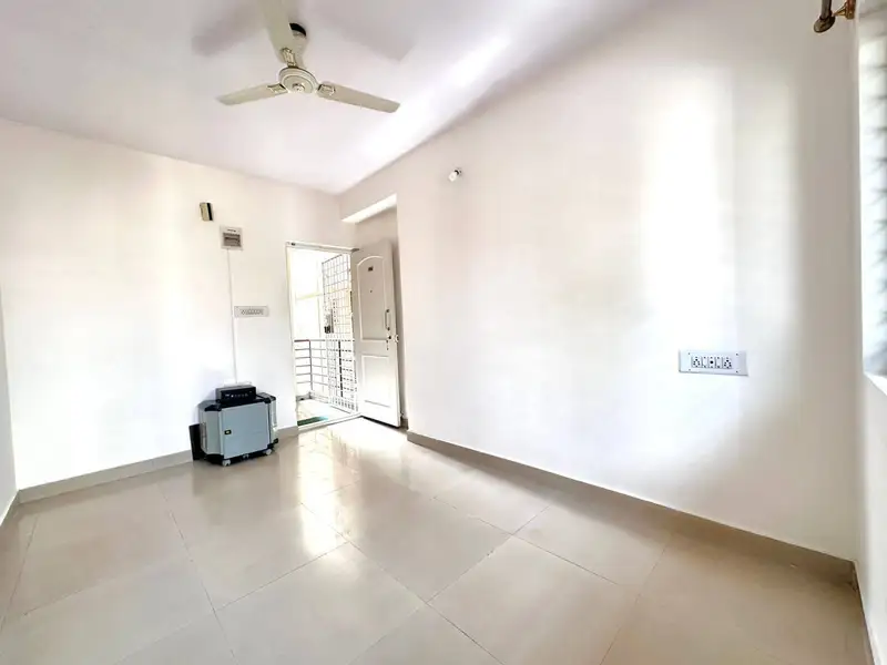 1 BHK Entire Flat in behind Leela palace