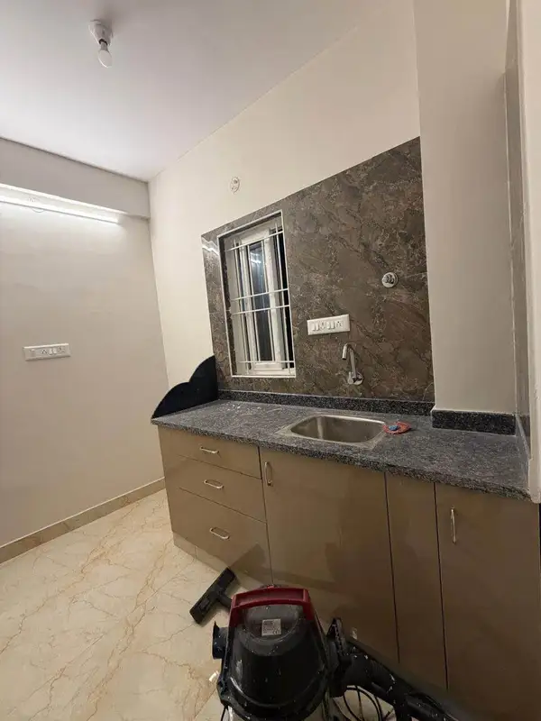 1 BHK Entire Flat in Bangalore North