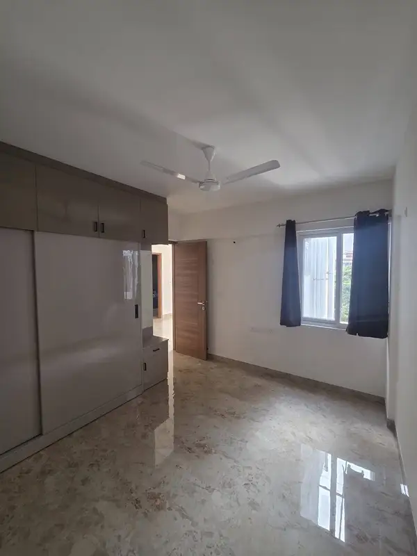 Private Room in 2 BHK in Indiranagar