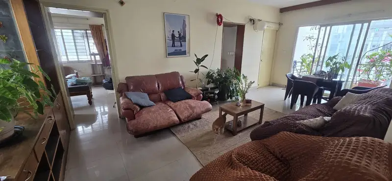 Private Room in 3 BHK in Hasiruvani
