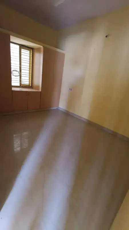 2 BHK Entire Flat in Bangarappa Nagara
