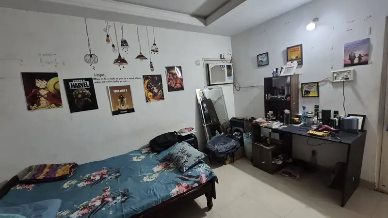 Private Room in 4 BHK in Kothaguda