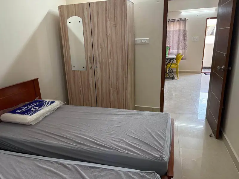 2 BHK Entire Flat in Bellandur