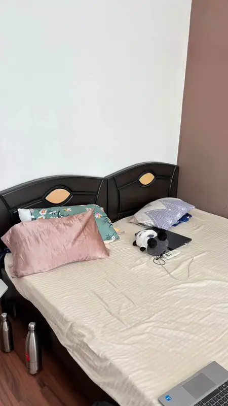 Double-sharing Room in 3 BHK in Kokapet