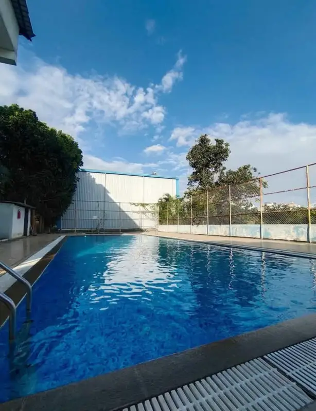 Private Room in 4 BHK in Singasandra