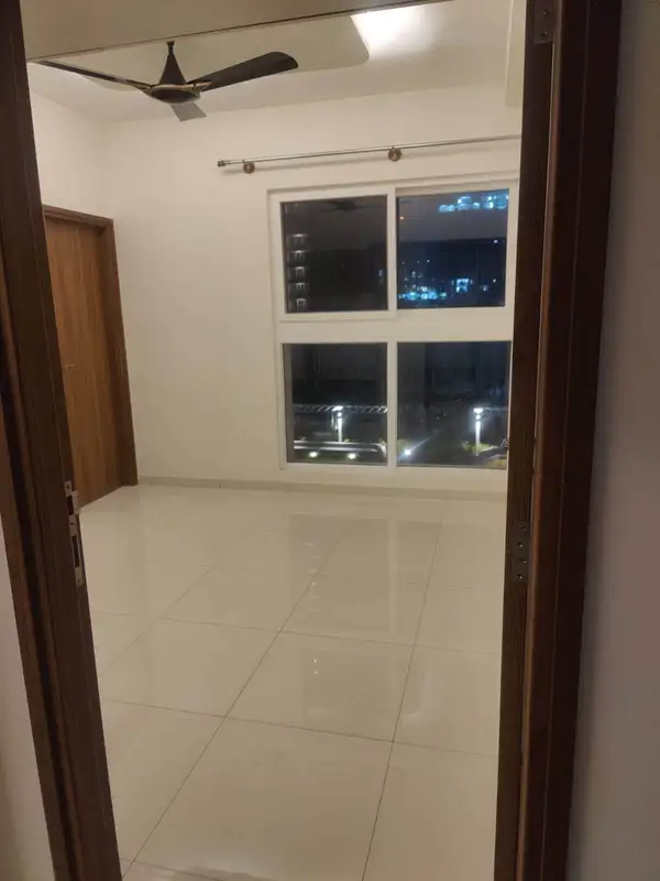 Private Room in 3 BHK in Kodati