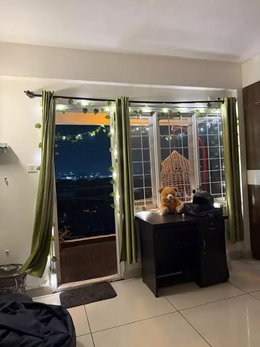 Private Room in Flat in KR Puram