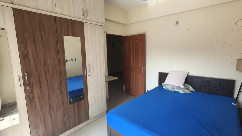 Private Room in 3 BHK in Belathur