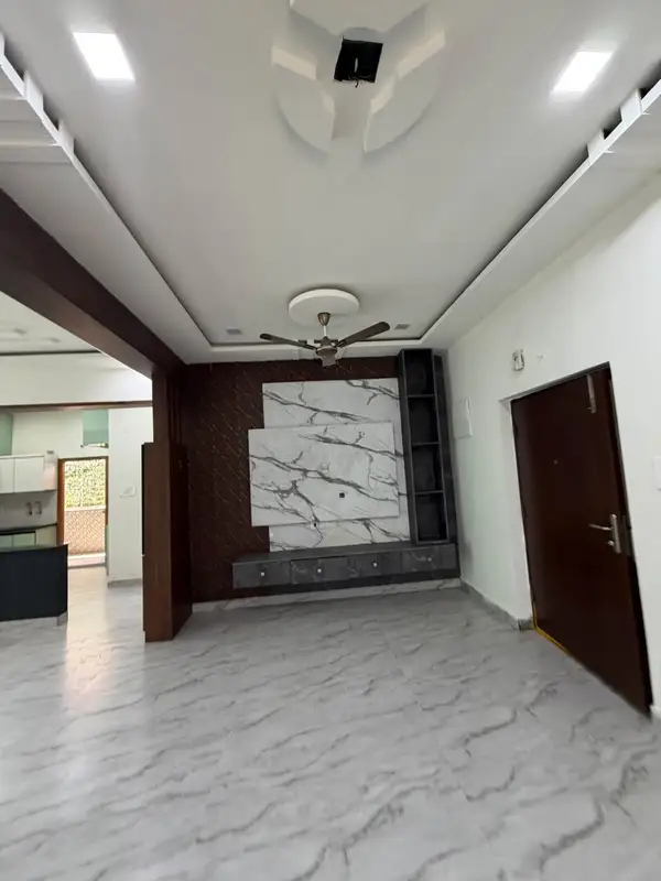 2 BHK Entire Flat in Kondapur