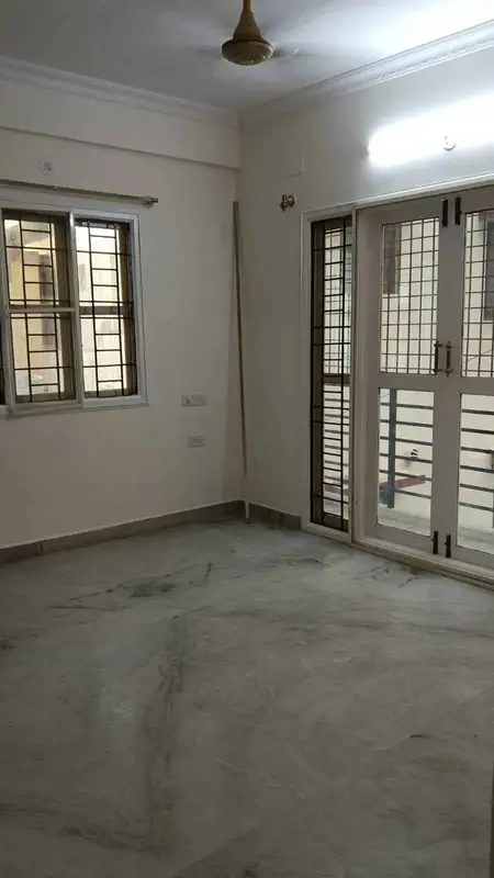 2 BHK Entire Flat in Ejipura