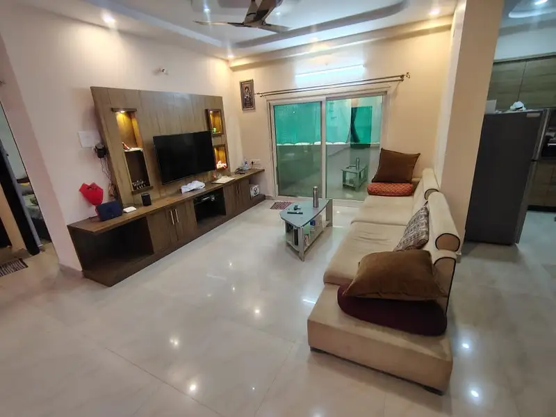 Private Room in 3 BHK in Manikonda