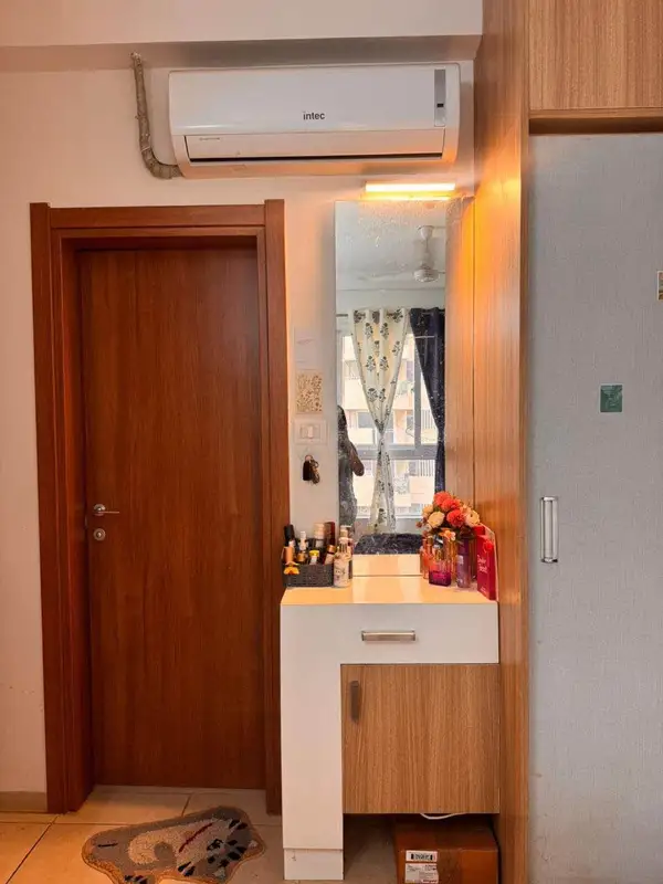 Private Room in 3 BHK in Thanisandra