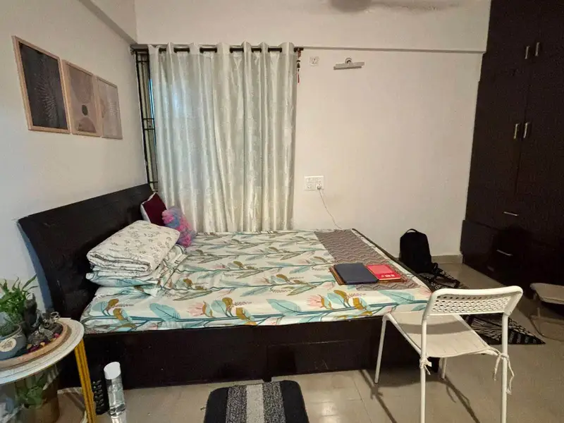 Private Room in 2 BHK in HSR Layout