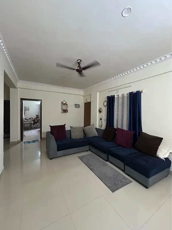 Private Room in Flat in Munnenkolalu