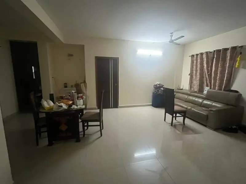 Private Room in 3 BHK in Vittal Rao Nagar