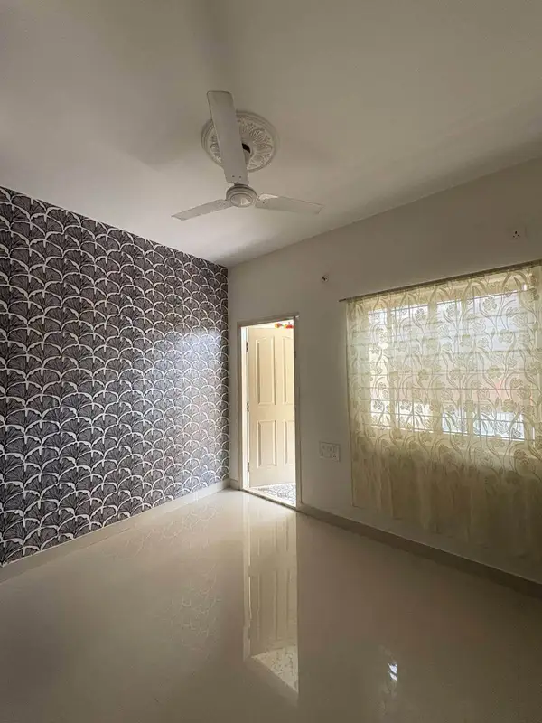 Private Room in 3 BHK in Yelahanka