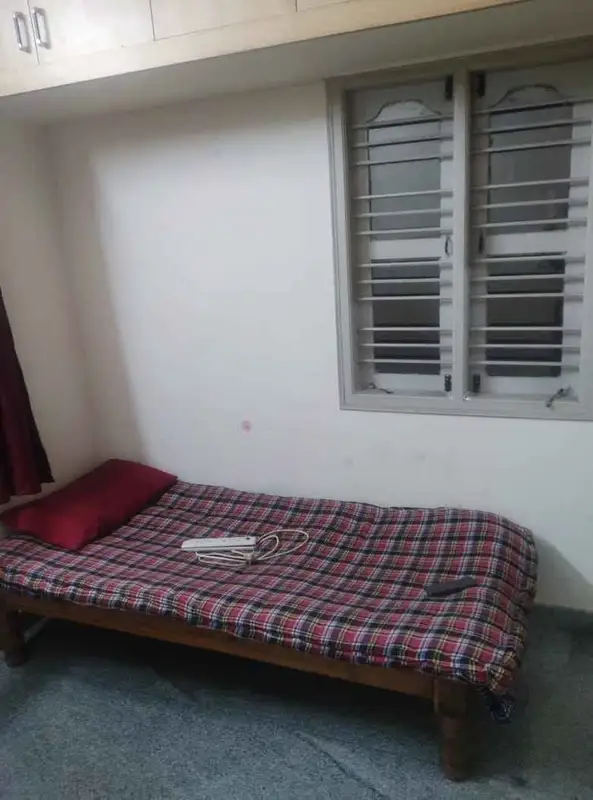 Private Room in 2 BHK in Munnekollal