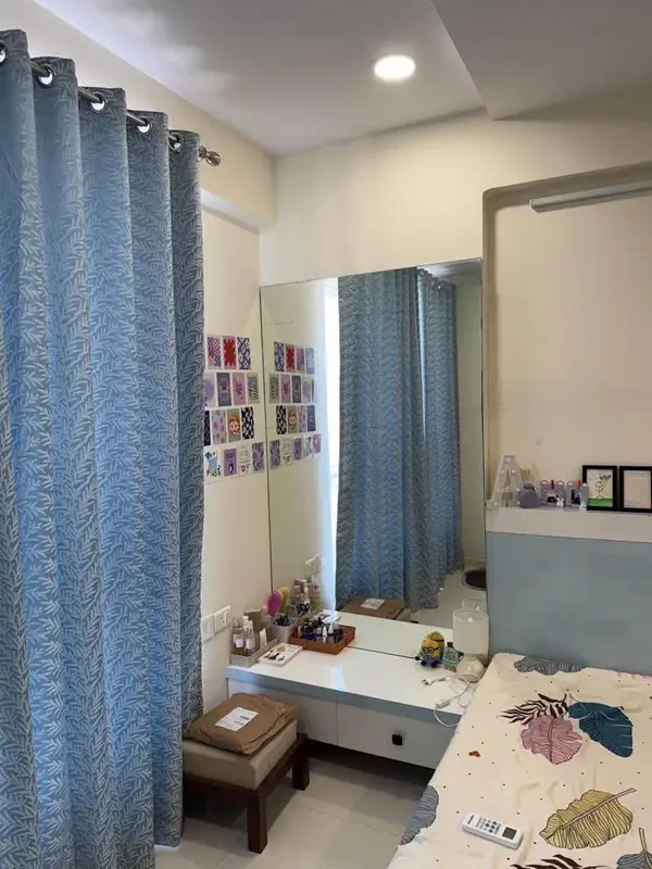 Private Room in 4 BHK in Kokapet