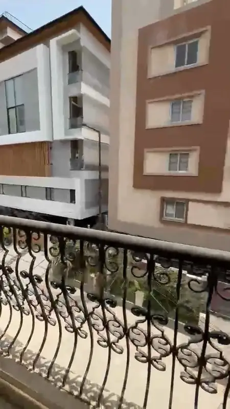 Private Room in 3 BHK in MS Makta