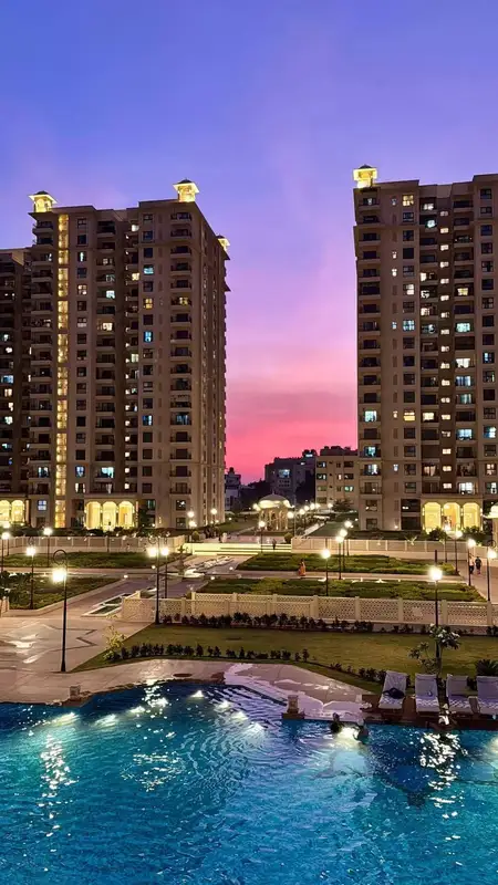 Private Room in 3.5 BHK in SHBCS Layout