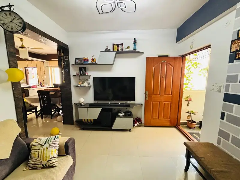 2 BHK Entire Flat in Whitefield