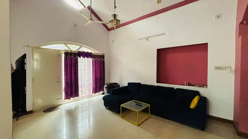 Private Room in 3 BHK in Kuvempu Nagar